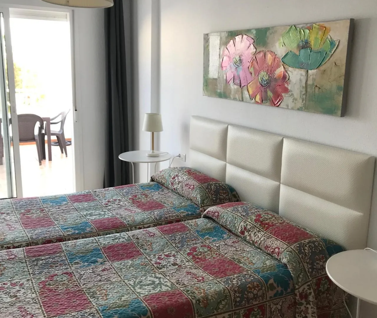 Hostal Tres Soles Hotel Nerja Guest house