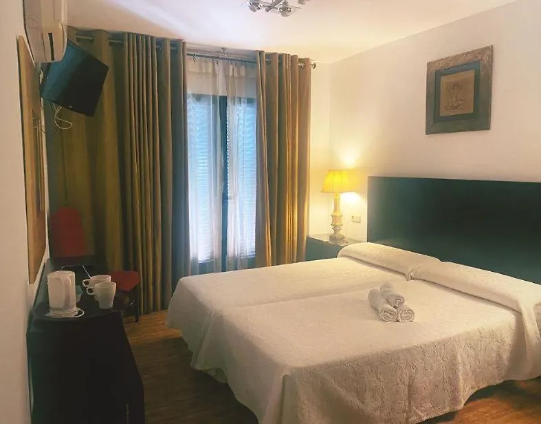 ** Casa de hóspedes Hostal Tres Soles Nerja Espanha
