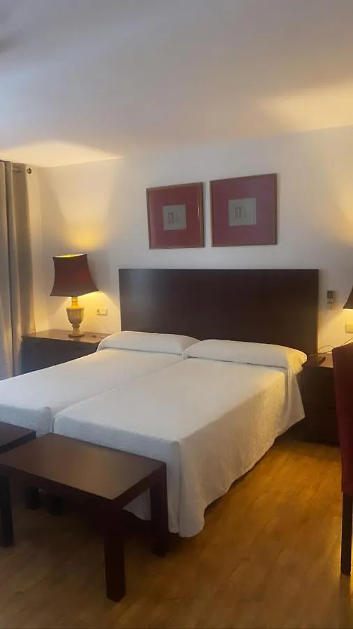 Casa de hóspedes Hostal Tres Soles Nerja
